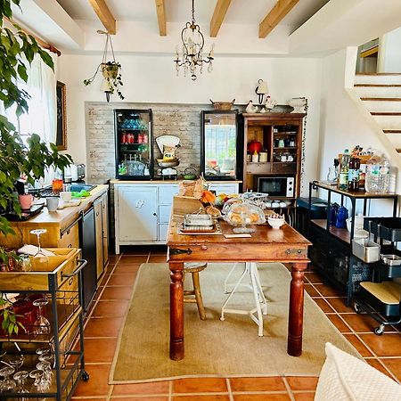 At Home In Malaga Stay & Solo Travellers รินกอนเดลาวิกตอเรีย ภายนอก รูปภาพ