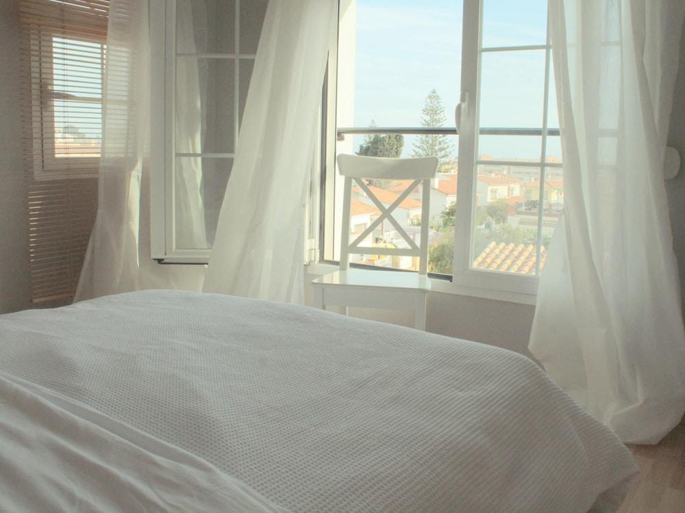 At Home In Malaga Stay & Solo Travellers รินกอนเดลาวิกตอเรีย ภายนอก รูปภาพ