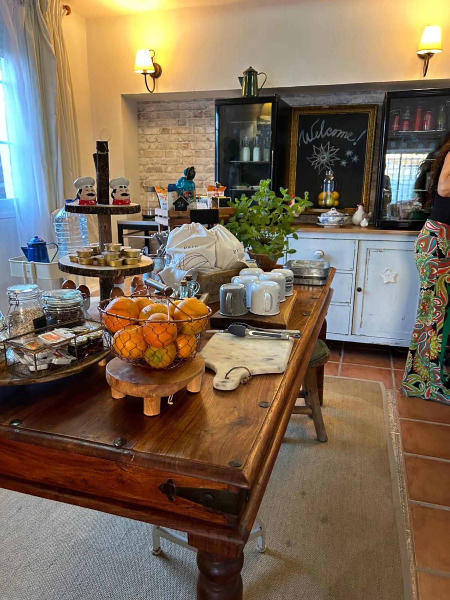 At Home In Malaga Stay & Solo Travellers รินกอนเดลาวิกตอเรีย ภายนอก รูปภาพ
