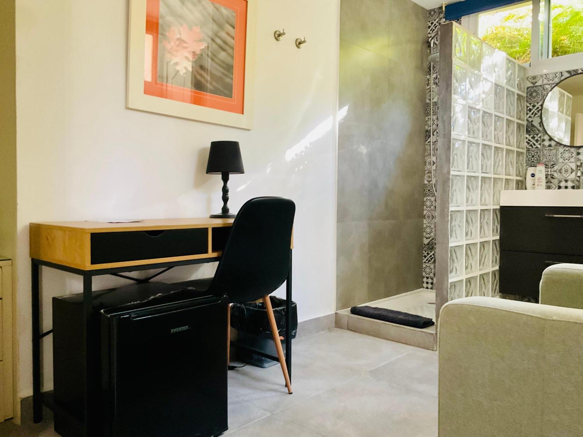 At Home In Malaga Stay & Solo Travellers รินกอนเดลาวิกตอเรีย ห้อง รูปภาพ
