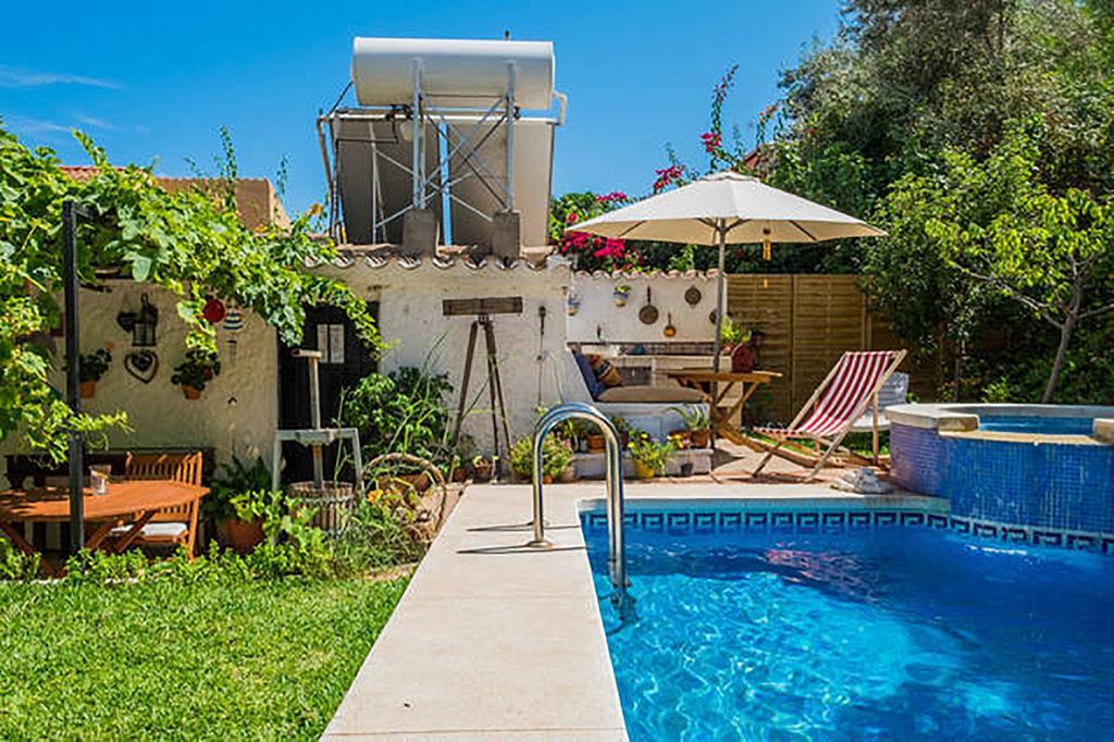 At Home In Malaga Stay & Solo Travellers รินกอนเดลาวิกตอเรีย ภายนอก รูปภาพ